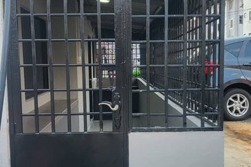 Flat Bandar Selesa Jaya @ Jalan Silat Lincah