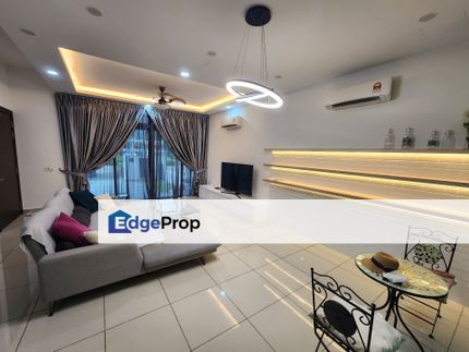 Modern Design Renovated Unit Fully Furnished, Johor, Nusajaya