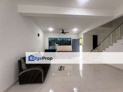 Double Storey Partial Furnish Austin Duta, Johor, Johor Bahru