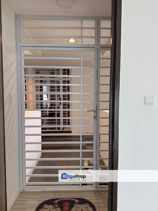 8 Scape Residences @ Taman Perling 3 bed partial furnish, Johor, Johor Bahru