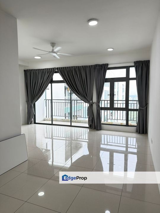 8 Scape Residences @ Taman Perling 3 bed partial furnish, Johor, Johor Bahru