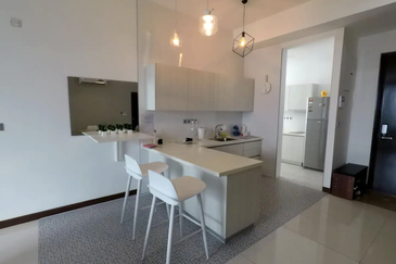 Paragon Suites @ CIQ