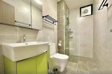 Twin Tower Residence