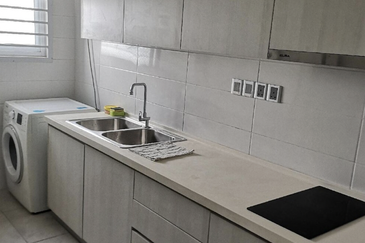 Paragon Suites @ CIQ