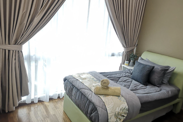 Paragon Suites @ CIQ