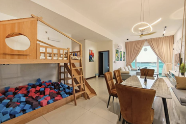 Paragon Suites @ CIQ