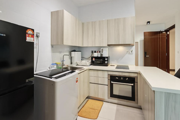 Paragon Suites @ CIQ