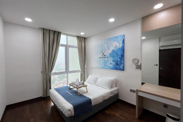 Paragon Suites @ CIQ