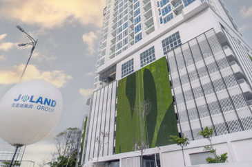 Paragon Suites @ CIQ