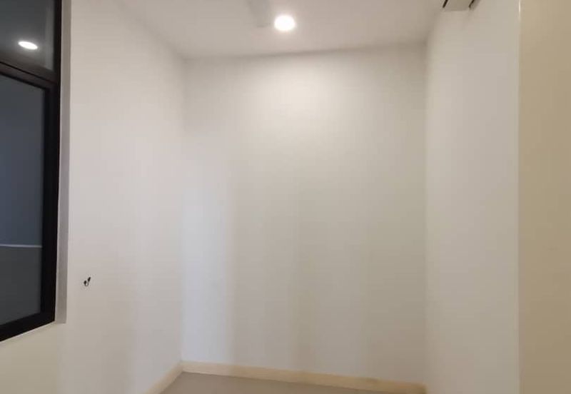 D'Pristine Medini, Meridian Medini, Iskandar Puteri, Johor. Brand New Subsale for Sale