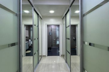 Jalan Penaga, Taman Pulai Hijauan, Kangkar Pulai 2 Storey Cluster Corner Lot for Sale