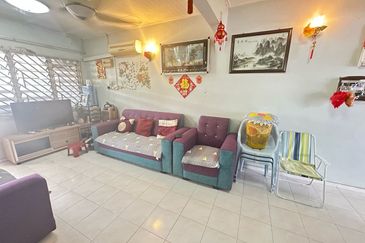 JALAN SAGA 1, KULAI. 古来美华单层廉价屋出售 Good Condition