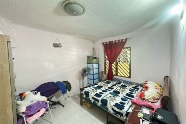 JALAN SAGA 1, KULAI. 古来美华单层廉价屋出售 Good Condition