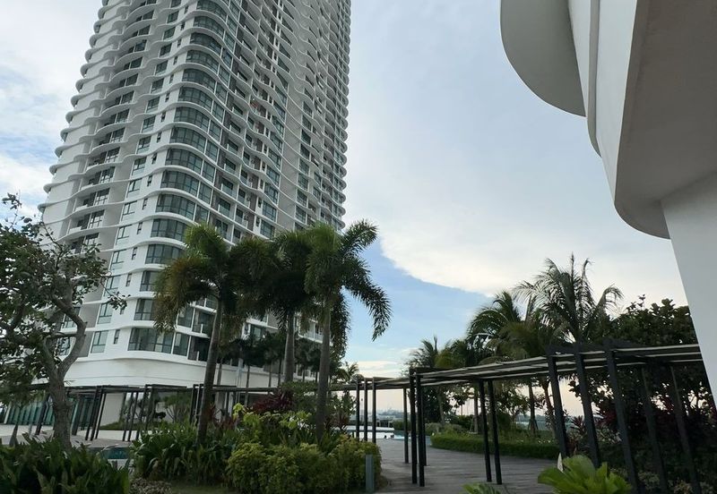 The M @ Medini Macrolink