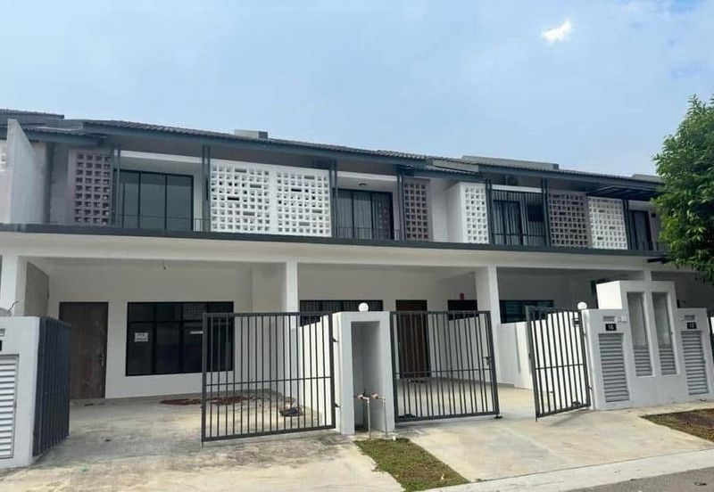 Austin Crest Ruby, Double Storey End Lot for Sale