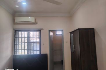 Bukit Indah 19, Skudai. Double Storey Terrace House - Good Condition for Rent 