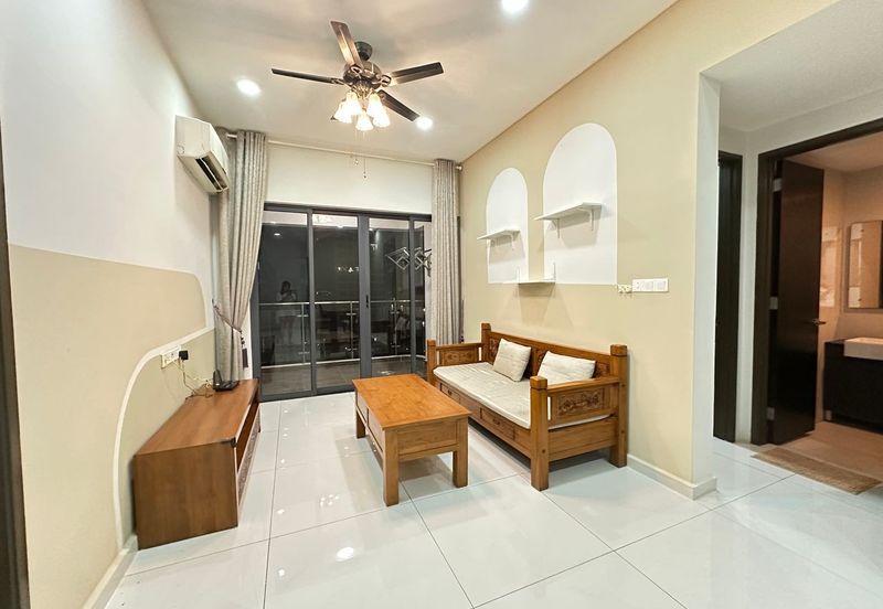 Baypoint @ Country Garden Danga Bay