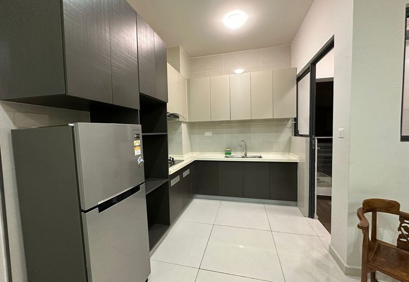 Baypoint @ Country Garden Danga Bay