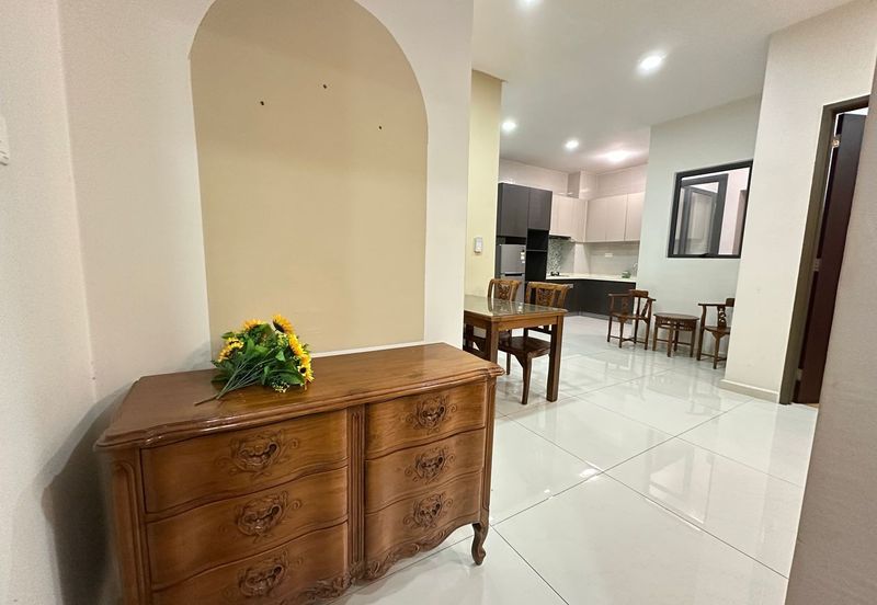 Baypoint @ Country Garden Danga Bay