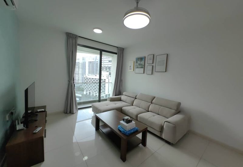 The M @ Medini Macrolink