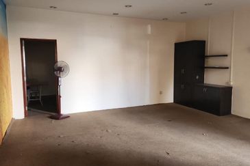 Jalan Wira, Taman Tan Sri Yacob, Skudai. Semi Detached Factory for Sale 