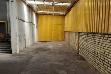 Jalan Wira, Taman Tan Sri Yacob, Skudai. Semi Detached Factory for Sale 