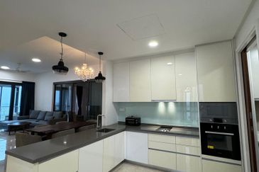 The Astaka @ 1 Bukit Senyum