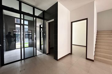 Aurora Resort Villas