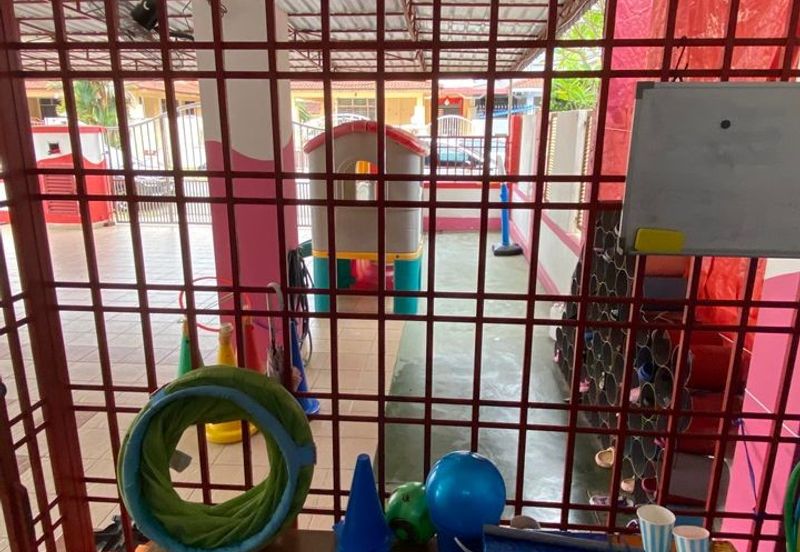 Bukit Indah Jalan Indah 18-Semi Detached 