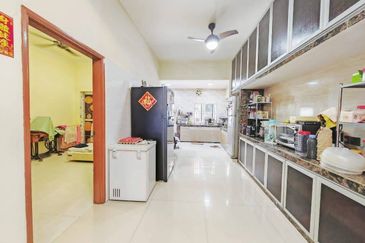 Taman Sutera, Jalan Sutera Kuning, Perling 