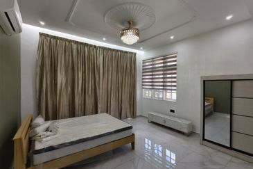 Jalan Stulang Laut 2