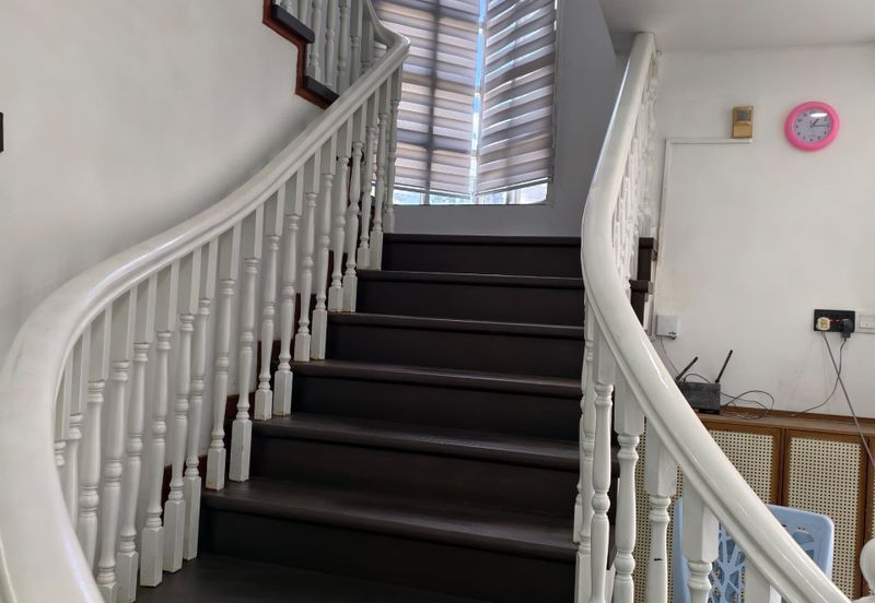 Jalan Stulang Laut 2