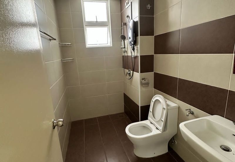 Nusa Sentral,Iskandar Puteri/CLUSTER HOUSE FOR SALE 