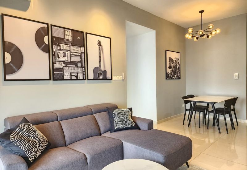 Baypoint @ Country Garden Danga Bay