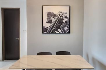 Baypoint @ Country Garden Danga Bay