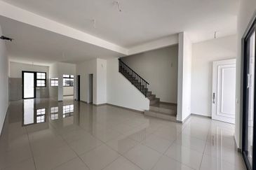 Tate Dalton @ Eco Botanic 2