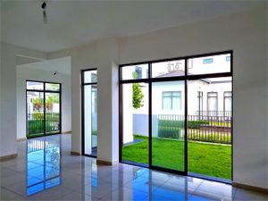 Endlot Avenham Garden 2 Storey Terrace House in Eco Grandeur Puncak ...
