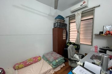 Apartment Daisy, Taman Subang Perdana