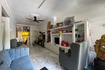 Apartment Daisy, Taman Subang Perdana