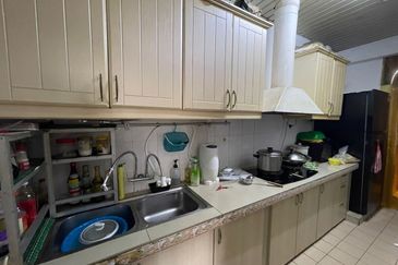 Apartment Daisy, Taman Subang Perdana