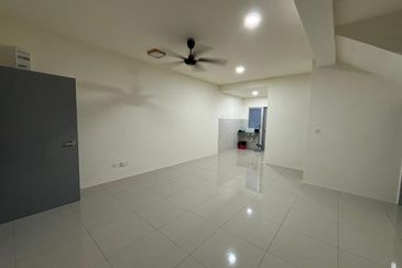 Ritma Perdana Townhouse @ LBS Alam Perdana