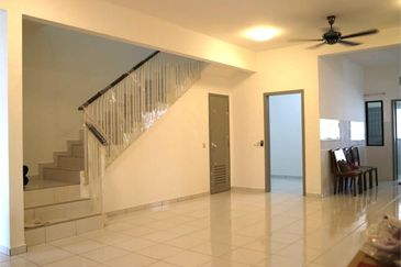 Setia Permai 2 Double Storey Terrace House Setia Alam P/Furnished 