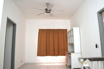 Setia Permai 2 Double Storey Terrace House Setia Alam P/Furnished 