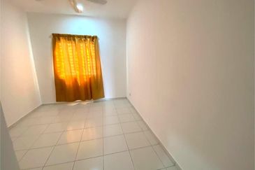 Setia Permai 2 Double Storey Terrace House Setia Alam P/Furnished 