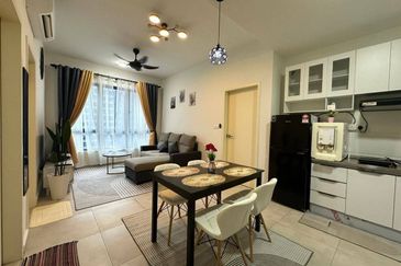 Meta Residence @ Meta City