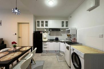 Meta Residence @ Meta City