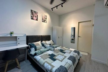 Meta Residence @ Meta City