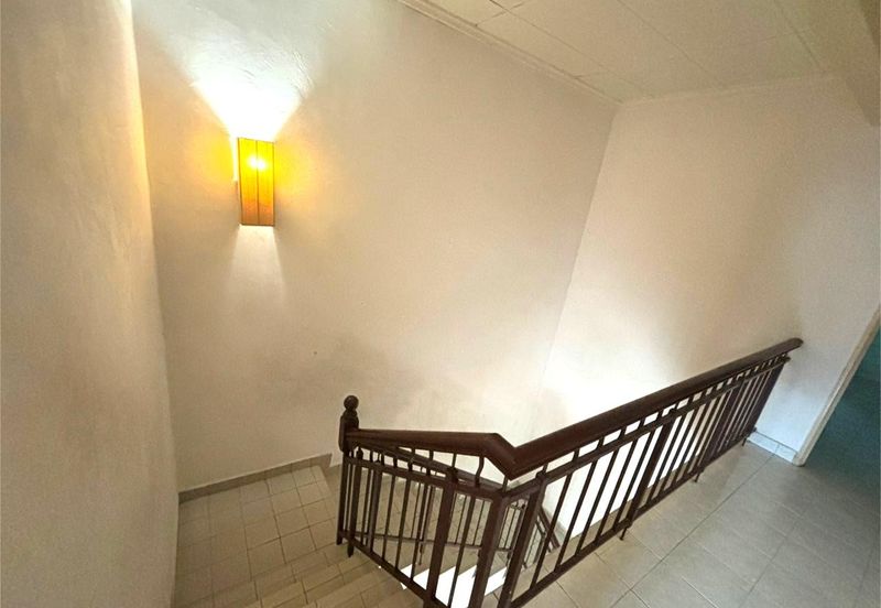 Jalan Spektrum U16 @ Taman Bukit Subang