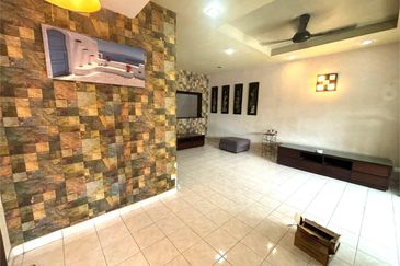 Jalan Spektrum U16 @ Taman Bukit Subang