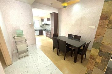 Jalan Spektrum U16 @ Taman Bukit Subang